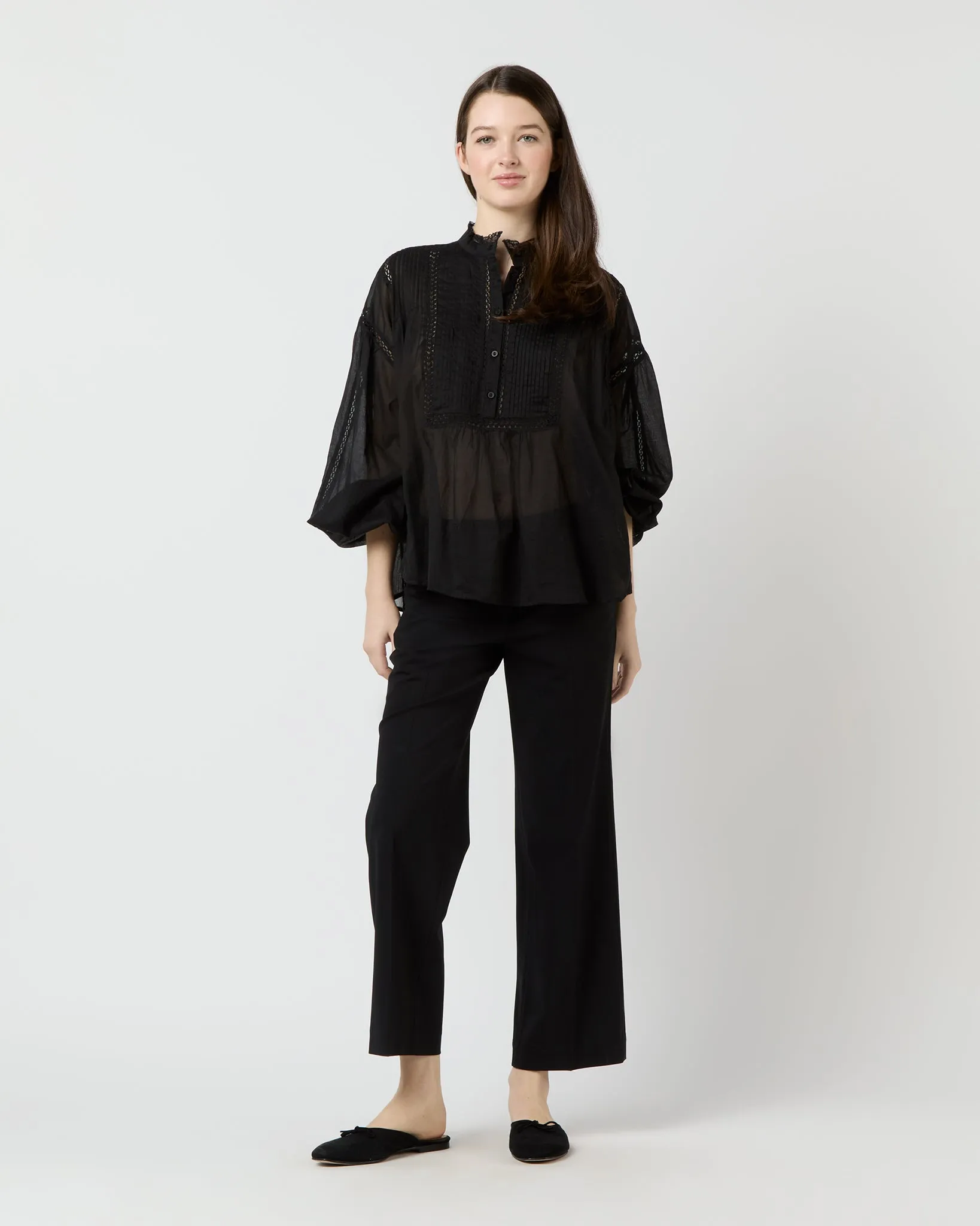 Disia Top in Black