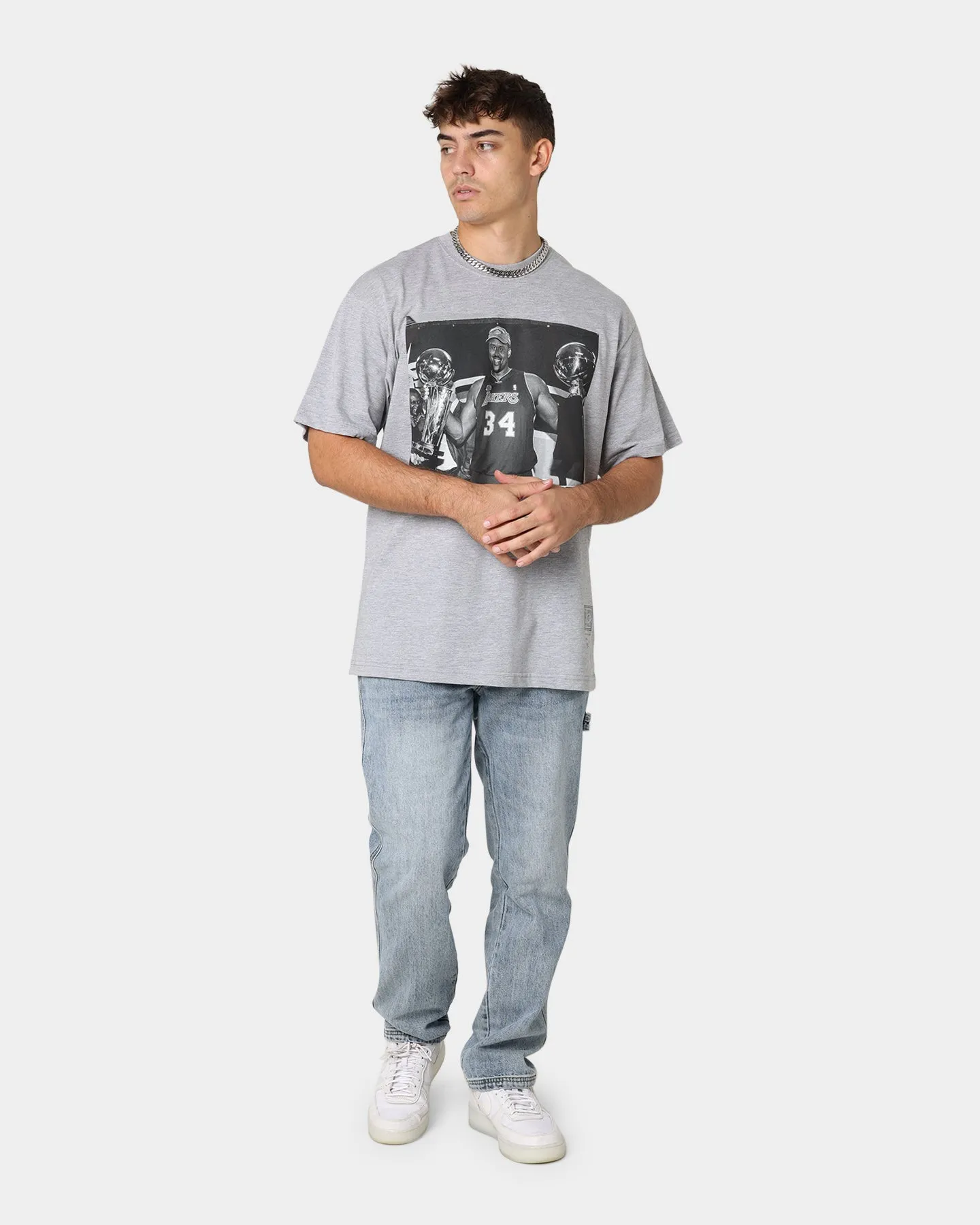 Mitchell & Ness Los Angeles Lakers Shaquille O'Neal Basketball Photo T-Shirt Grey Marle