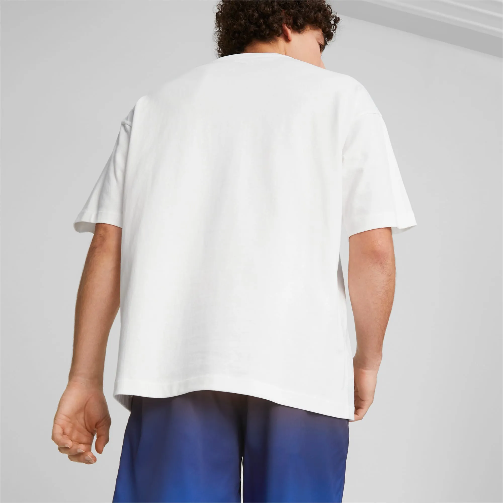 Puma BMW M4 GTS Motorsport Puma Men's Road Trip T-Shirt - White