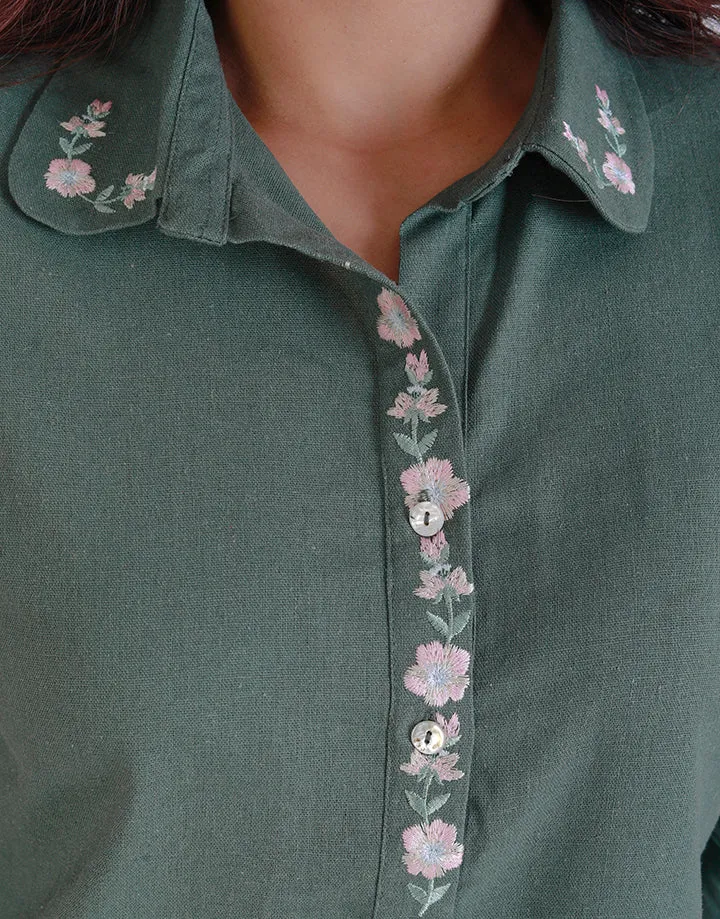 Regular Fit Embroidered Spread Collar Blouse