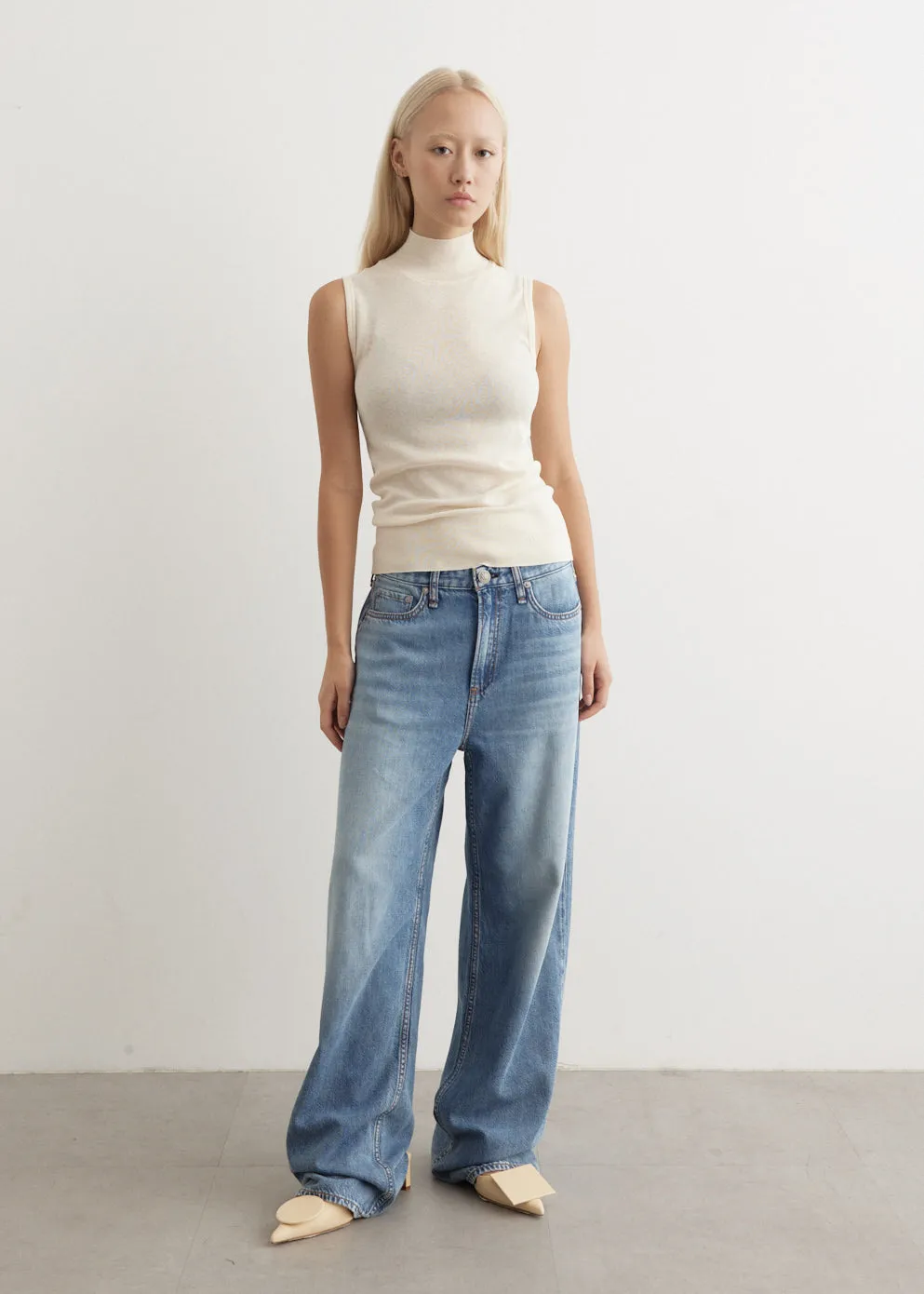 Sleeveless High Neck Top